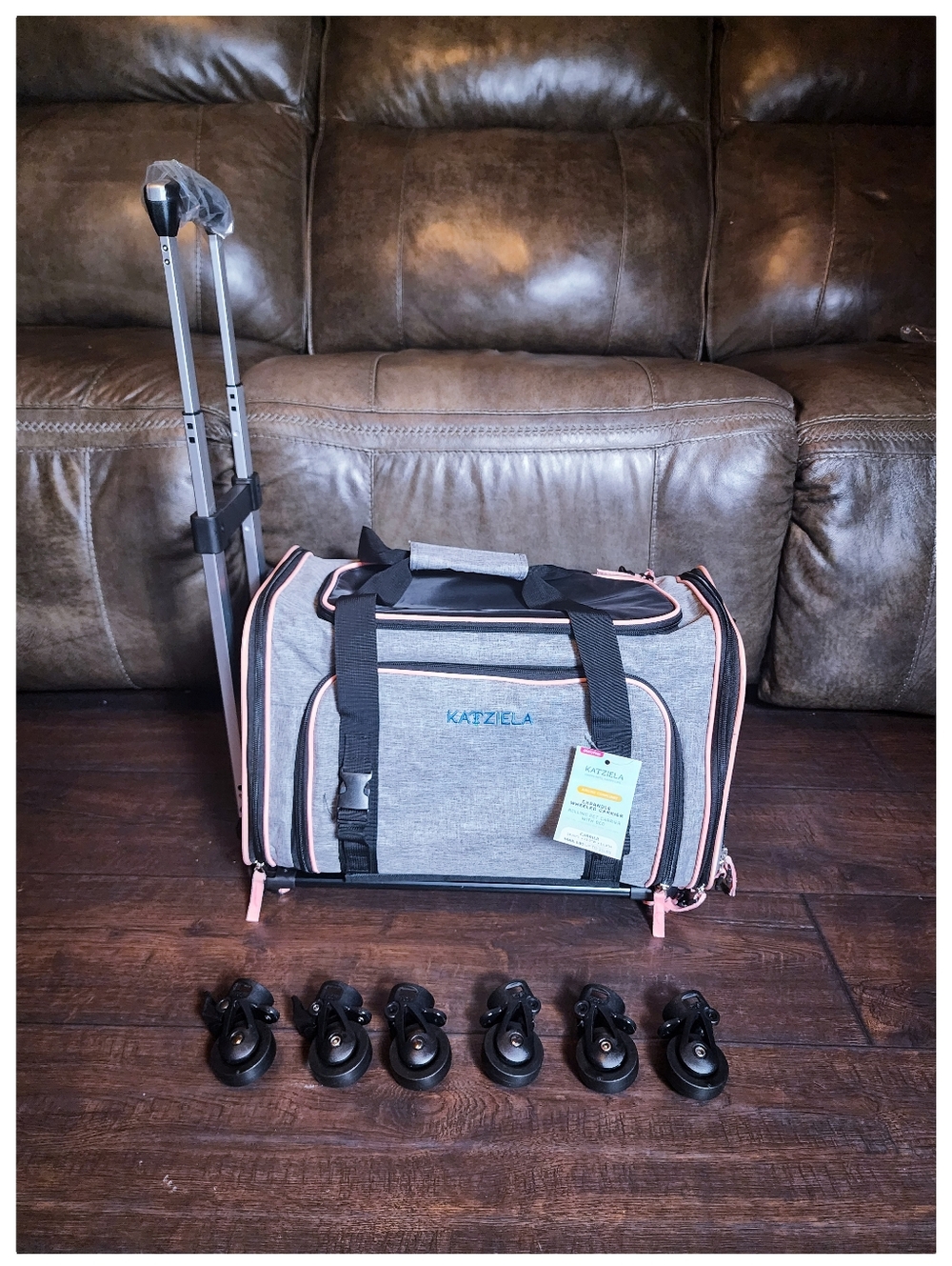Katziela Rolling Rover Expandable Pet Carrier with Wheels for Small Pets (21lbs)